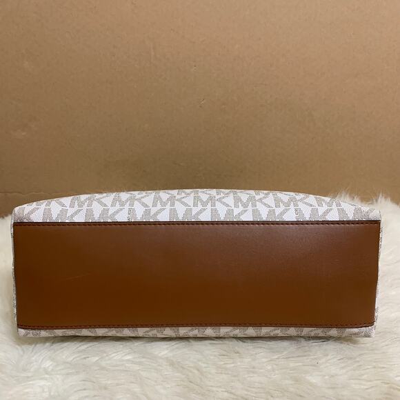 MICHAEL KORS AUSTEN Vanilla & Acorn Brown Leather Logo Satchel with XBody Strap - Picture 14 of 16